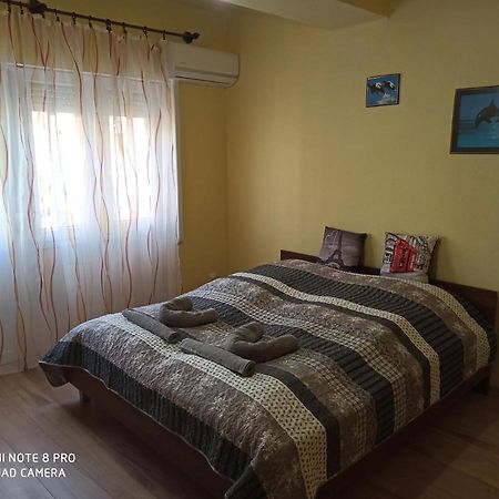 Centrum 2 Apartman Szolnok Exteriör bild