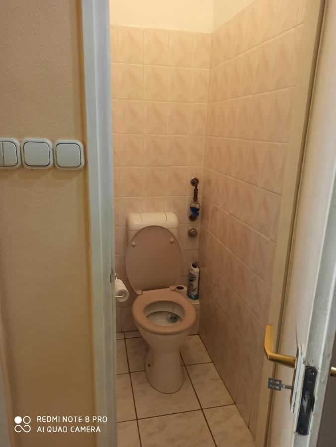 Centrum 2 Apartman Szolnok Exteriör bild